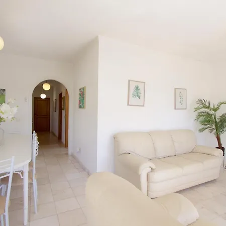 Amelia 156 - Clever Details * Vilamoura