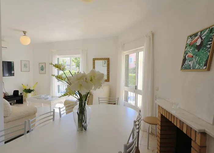 Amelia 156 - Clever Details Vilamoura